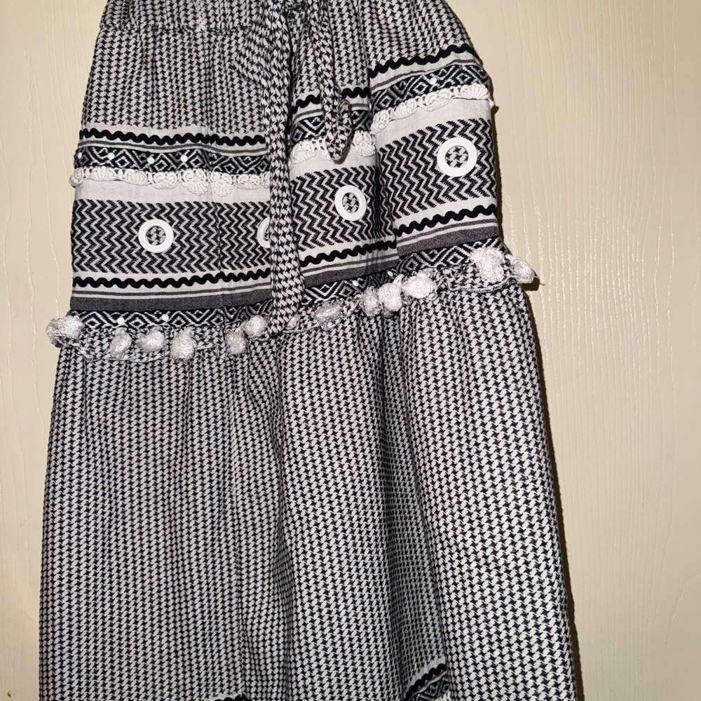 Chelsea & Violet Monochrome Patterned Maxi Skirt